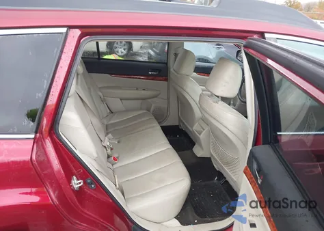 2011 Subaru Outback 3.6R Limited из США, поврежденный, VIN 4S4BRDLC9B2422198